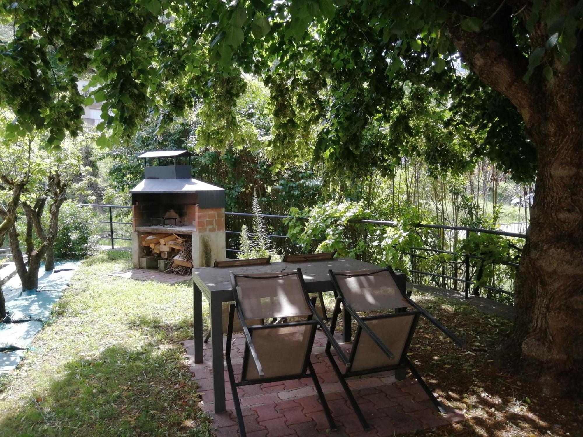 Gite Reflets De Montagnes Apartment Tarascon-sur-Ariege Bagian luar foto